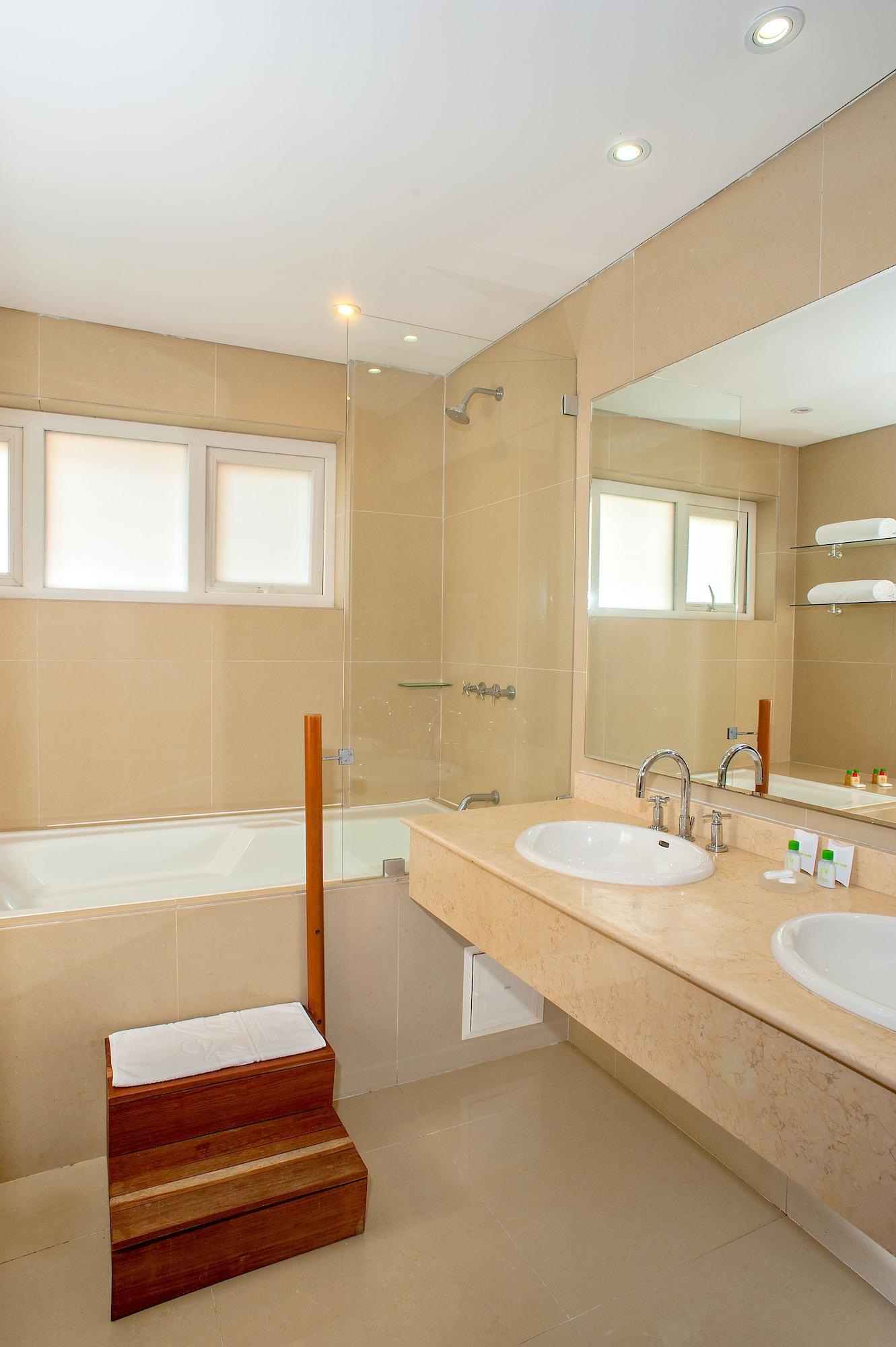 Wyndham Garden Villavicencio Rnt 26993 Restrepo  Luaran gambar